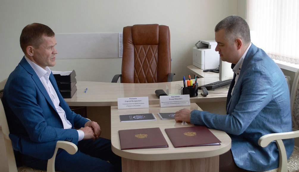 Подписано соглашение между Уполномоченным по правам человека в Чувашской Республике и Чувашским региональным отделением АЮР