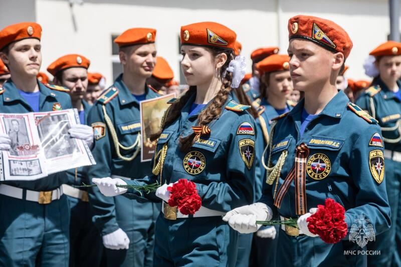 Севастопольские кадеты пожарно-спасательного профиля – правнуки героев