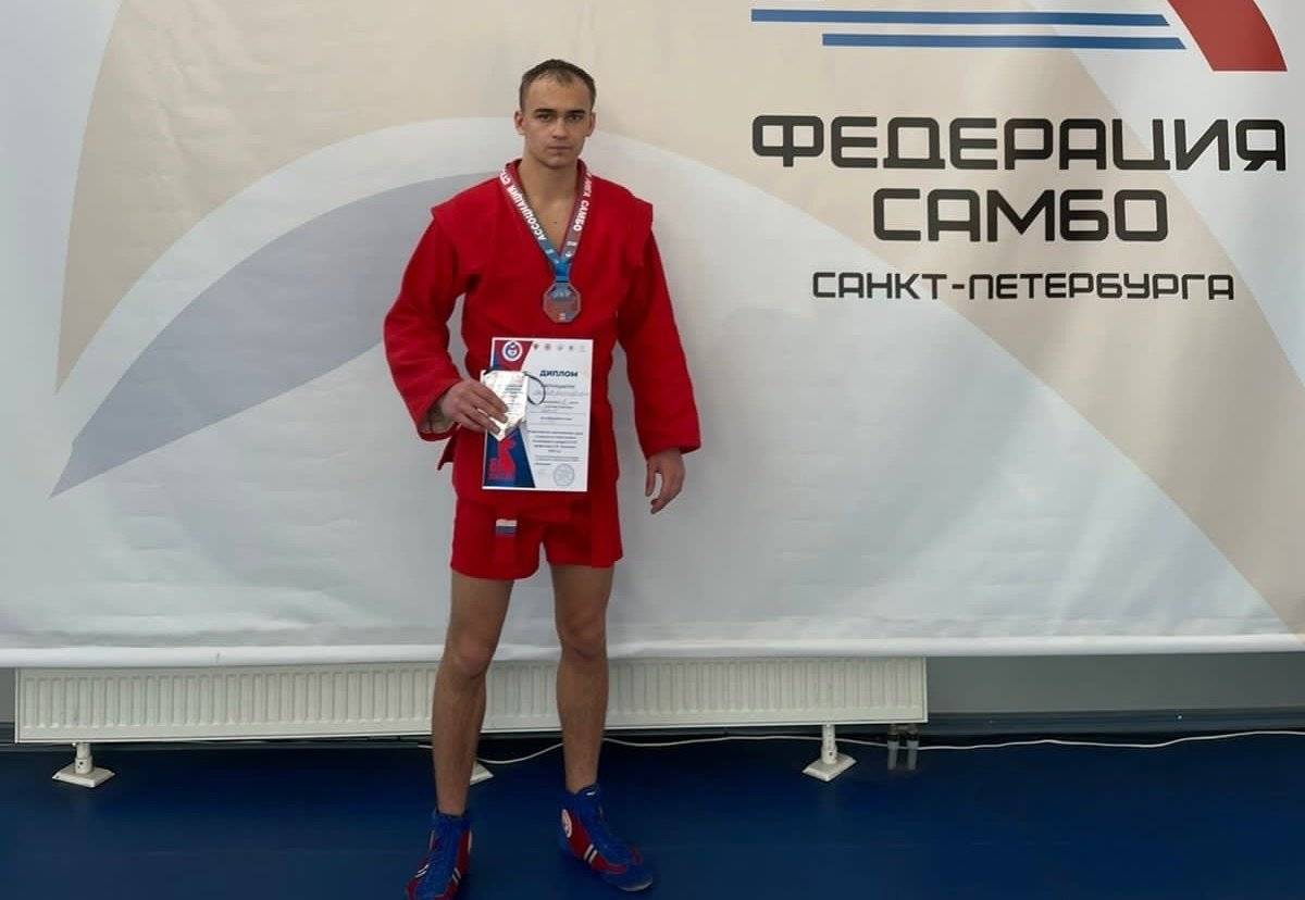 В мае Александр Наумов выступит на чемпионате России среди студентов.