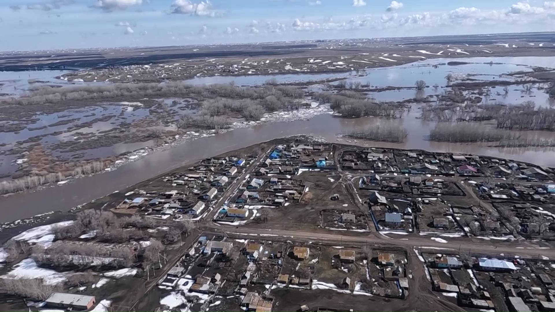 Спасатели спрогнозировали пик паводка в Башкирии после 20 апреля 2024 года: сюжет 