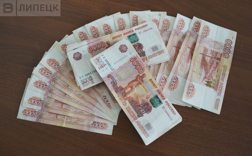 Сотрудник липецкой компании украл из сейфа 310000 рублей