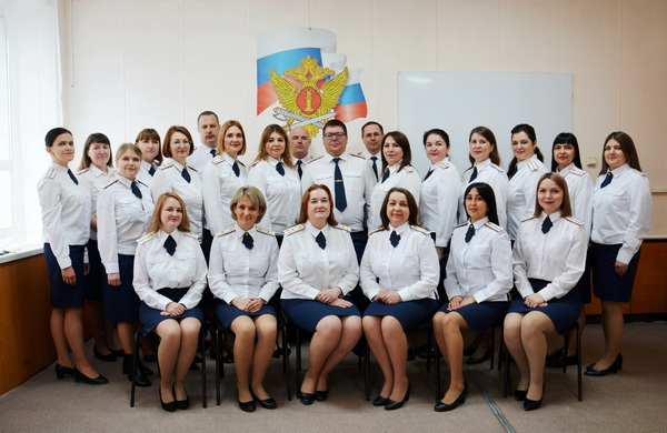 Сегодня профессиональный праздник отмечают работники учреждений и органов уголовно-исполнительной системы Российской Федерации, исполняющих наказания, не связанные с изоляцией осужденных от общества