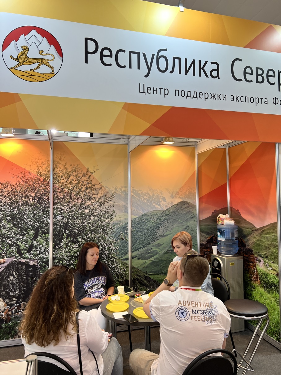 Ассоциация адвокатов россии за права человека. Закаев севкавказэнерго. Обсуждение вопросов на переговорах. Гела валиев владикавказ. Валиев гела абрекович жена.