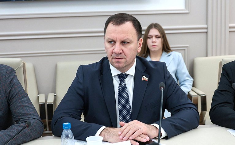 Михаил Илезов