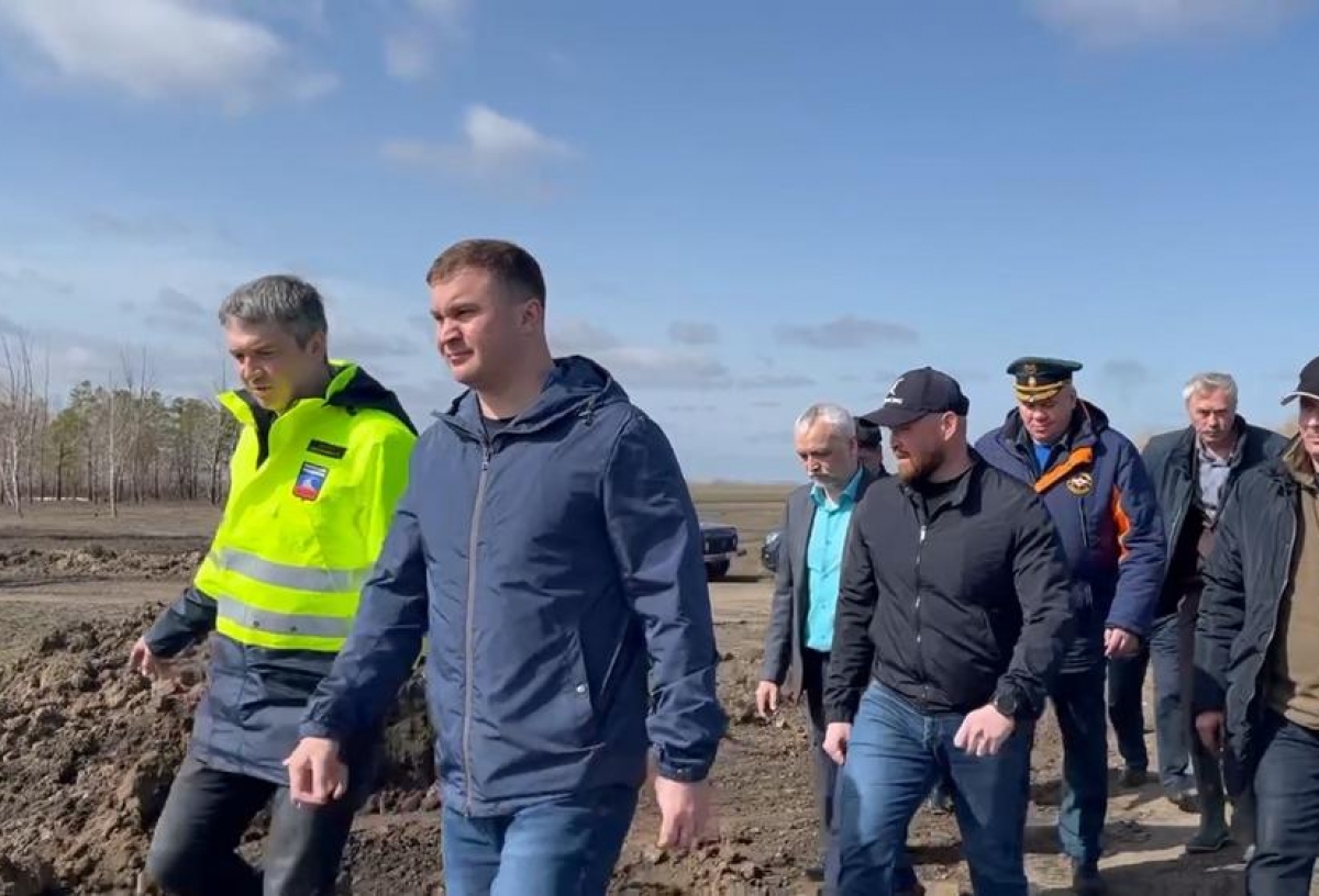 По поручению Виталия Хоценко в Русско-Полянском районе появится оперштаб для помощи населению после паводка