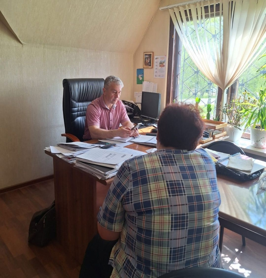 Служба по контракту