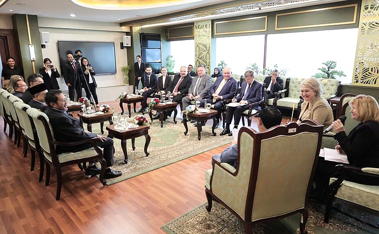 В рамках визита в Республику Индонезия делегация Совета Федерации провела ряд встреч