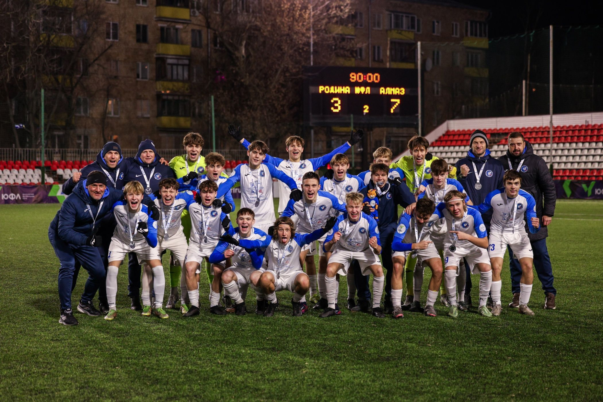 2100-1400-max (3).jpg