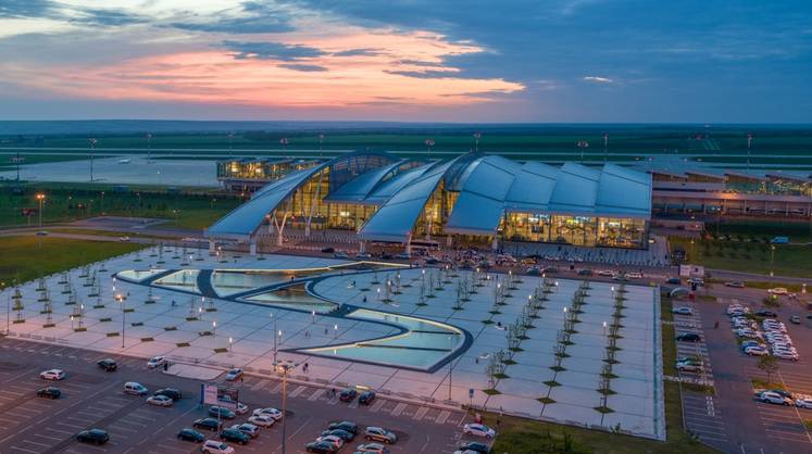 Атака дронов на Ростов-на-Дону повлияла на работу аэропортов 13 городов Юга России