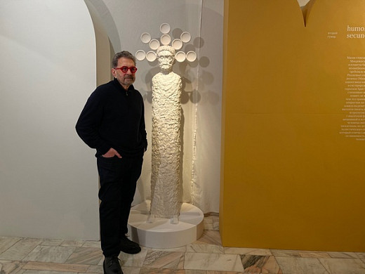 В Иваново приехал всемирно известный художник Гриша Брускин 