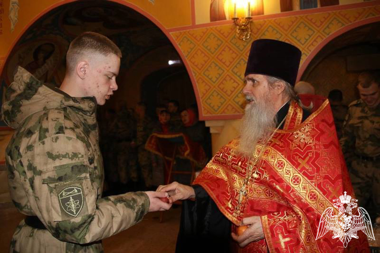 Военнослужащие саровского соединения почтили память святого великомученика Георгия Победоносца
