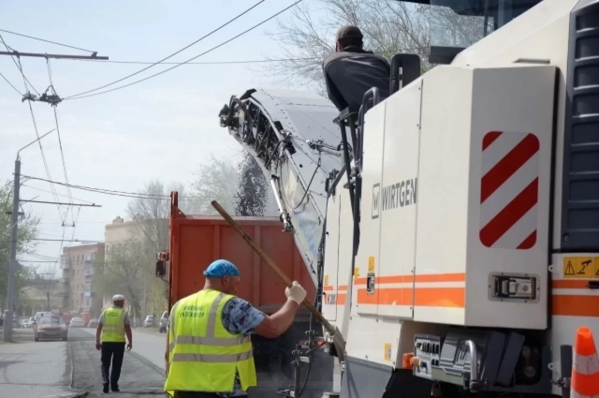 В Оренбурге начали ремонт дорог на улицах Кирова и Бурзянцева