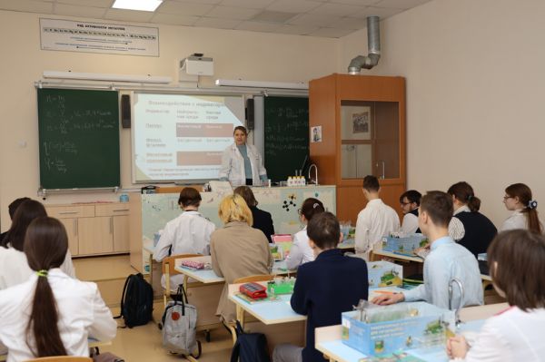 Шесть земских учителей ждут в Липецкой области по федеральной программе