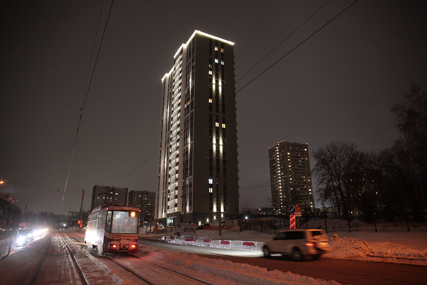 ночной гомель. сквер s7 в новосибирске. украшение арки к новому году. светящийся новосибирск. технопарк академгородок новосибирск зима.