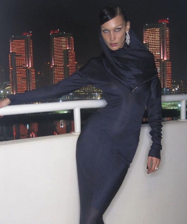 Модель Белла Хадид — сторонница стиля Succubus chic