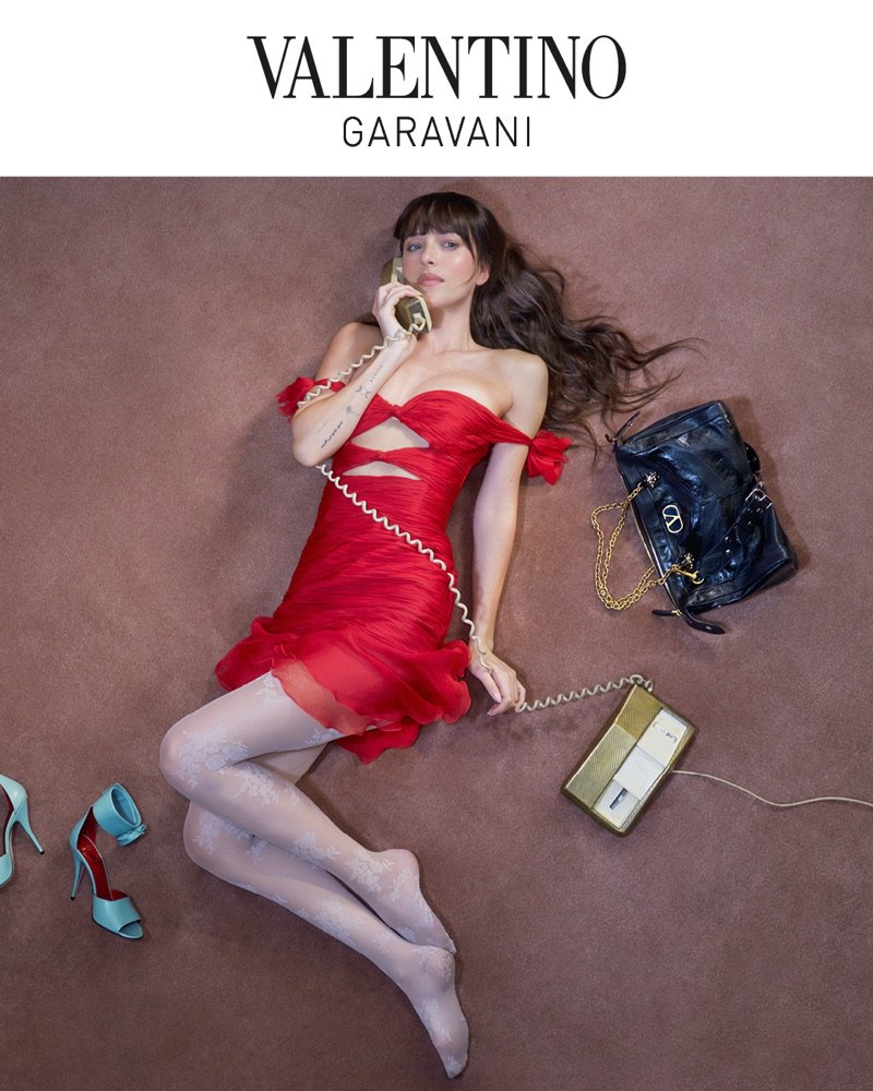 Отдел кадров: Юлия Пересильд, Диана Пожарская и Кристен Стюарт Отдел кадров: Юлия Пересильд, Диана Пожарская и Кристен Стюарт