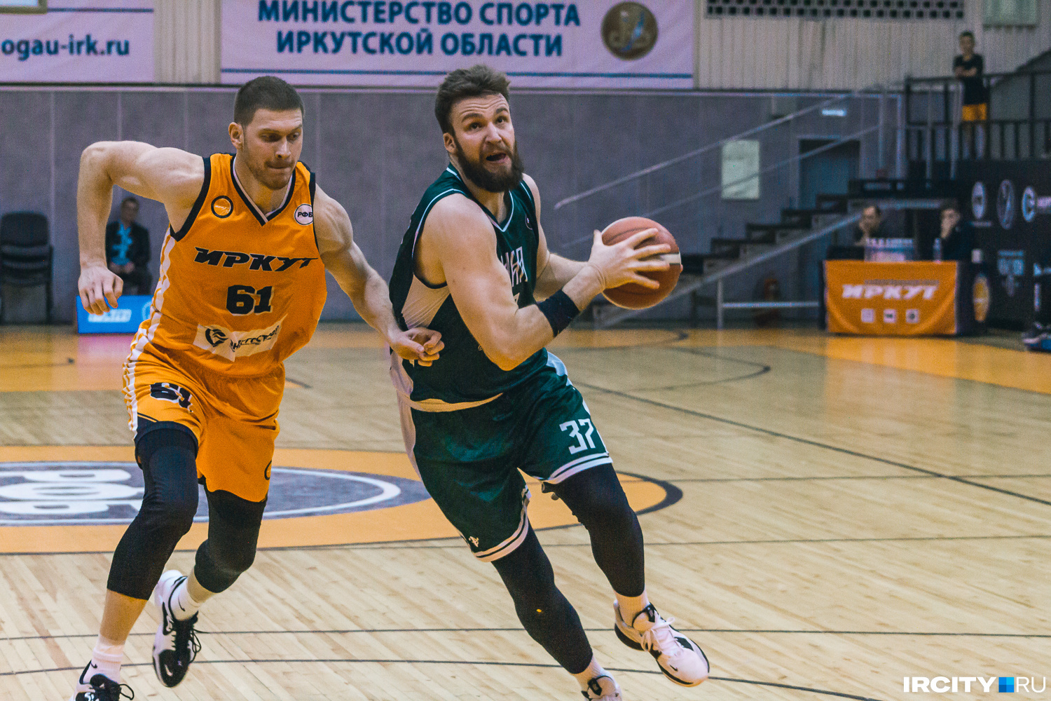 Илья Попов баскетболист