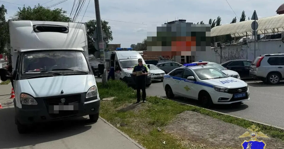 Водитель «Газели» двигался задним ходом по трот...