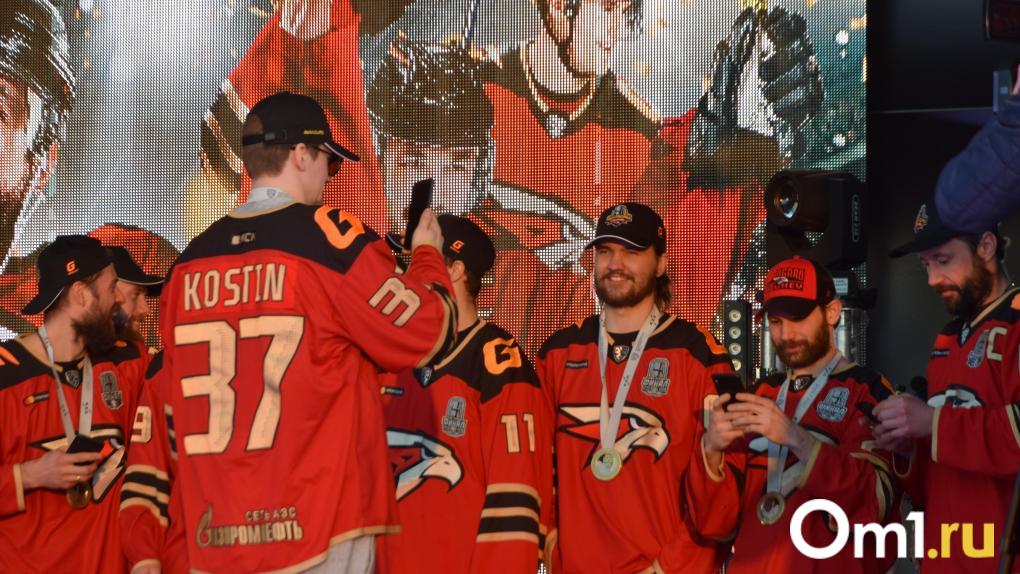 Клим Костин может вернуться в КХЛ, но больше не хочет играть за «Авангард»