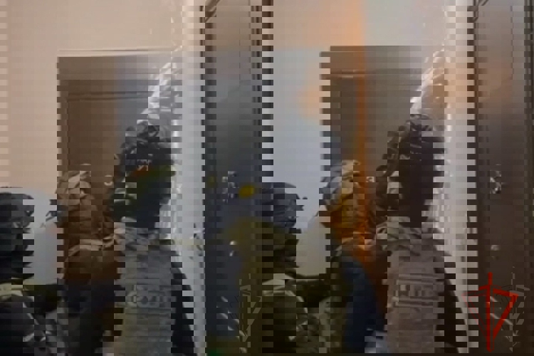 В Новосибирске при силовой поддержке спецназа Росгвардии задержаны подозреваемые в похищении человека