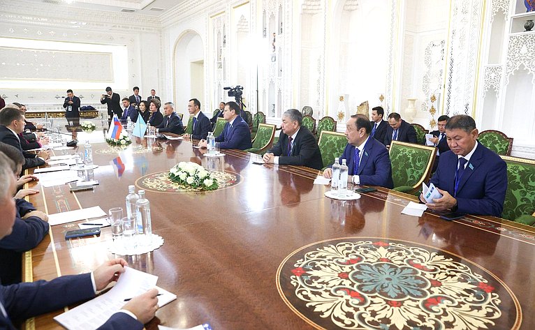 Встреча Председателя Совета Федерации Валентины Матвиенко с Председателем Сената Парламента Республики Казахстан Мауленом Ашимбаевым