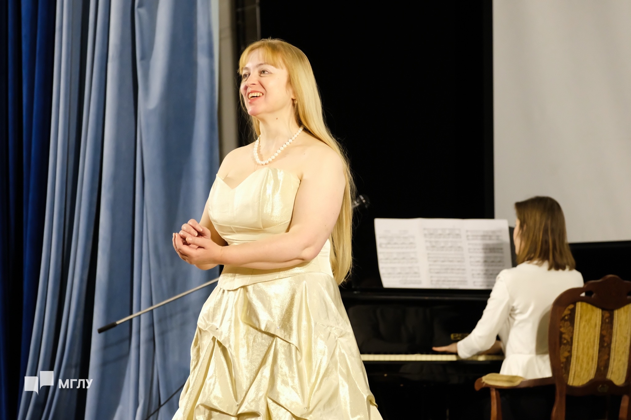 Церемония вручения дипломов выпускникам очно-заочной формы обучения