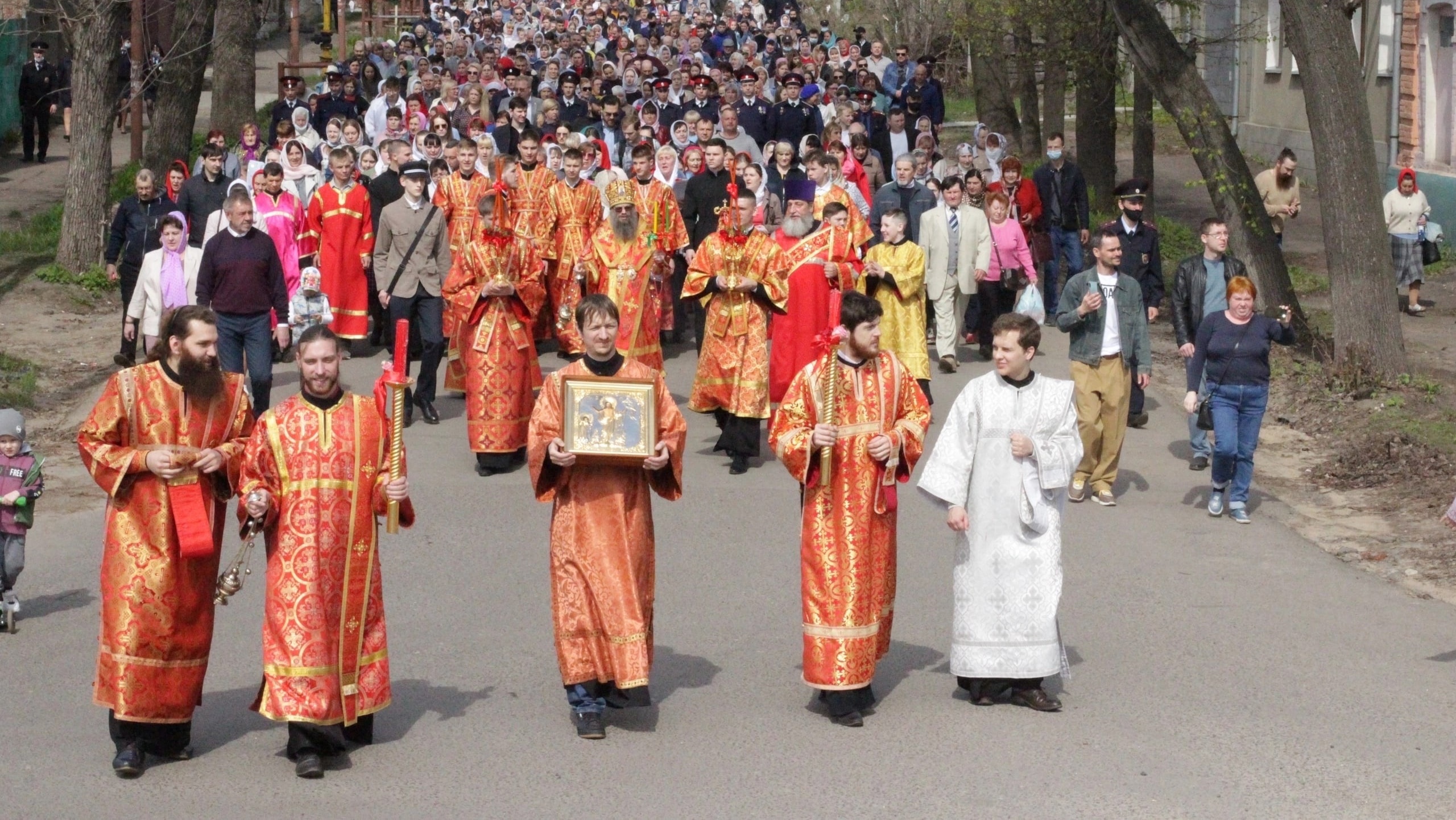 Великая Пасха крестный ход