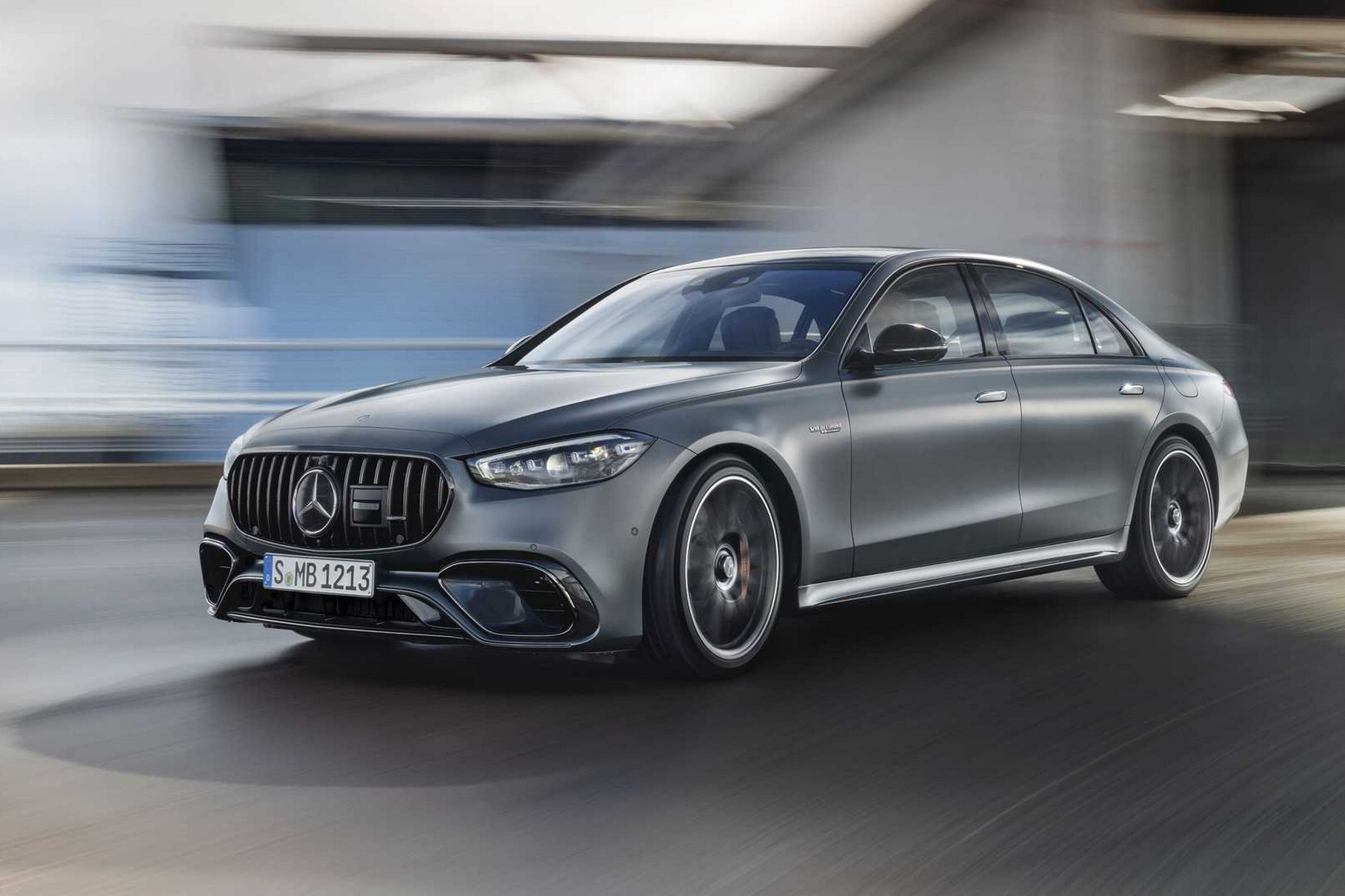 Mercedes AMG gt 63 s e Performance