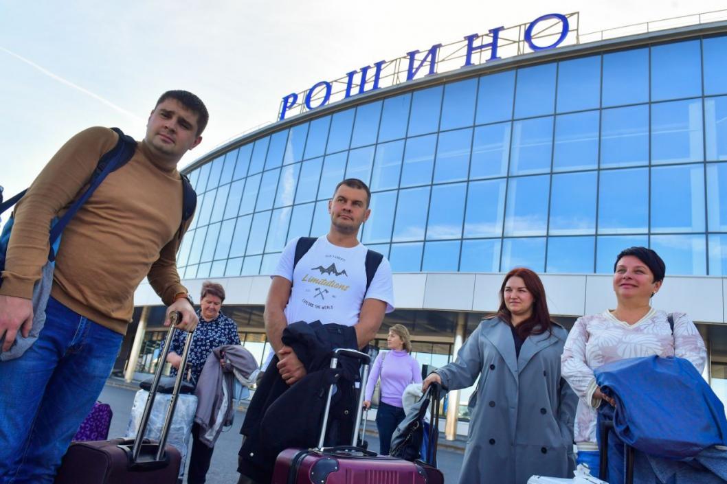 Реконструкция рощино. Аэропорт Рощино Тюмень. Аэропорт Рощино реконструкция. Аэропорт фото. Реконструкция аэропорта Рощино Тюмень.