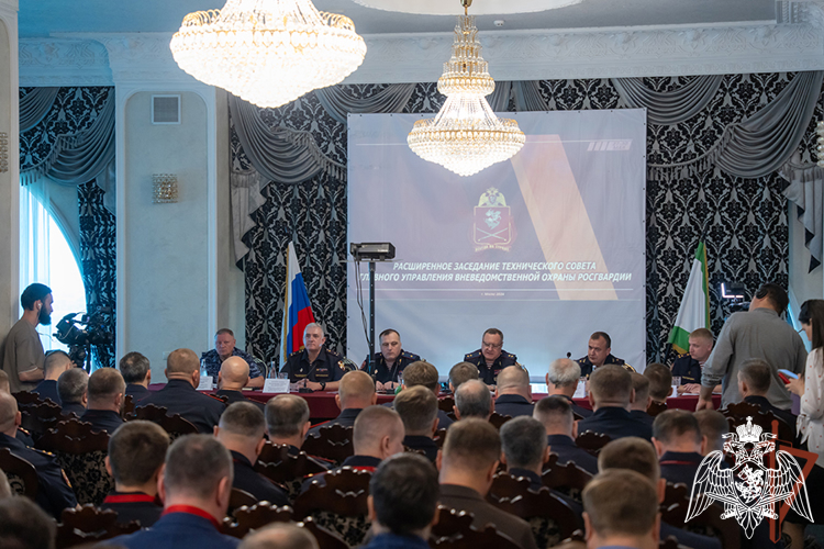 Руководитель регионального Управления вневедомственной охраны полковник полиции Игорь Кривошей принял участие в расширенном заседании технического совета ГУВО Росгвардии 
