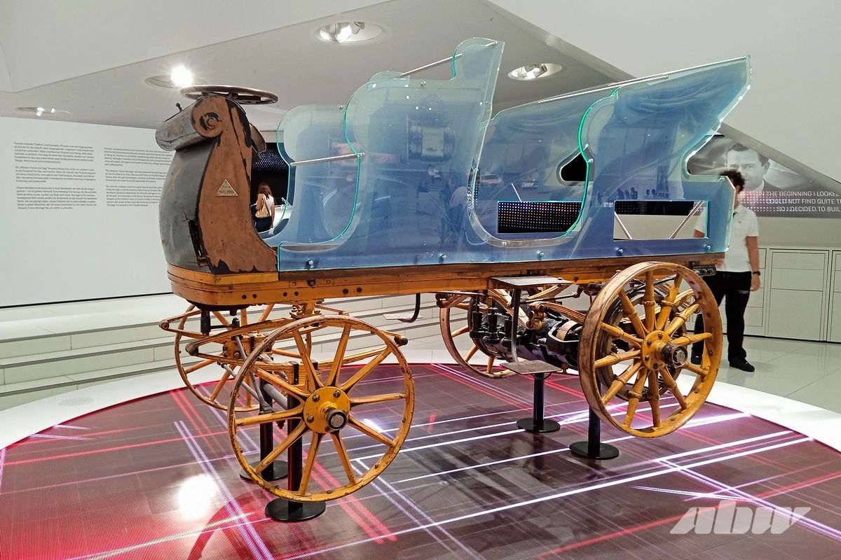 От экспериментов с электричеством до Volkswagen Beetle: 150 лет со дня рождения Фердинанда Порше