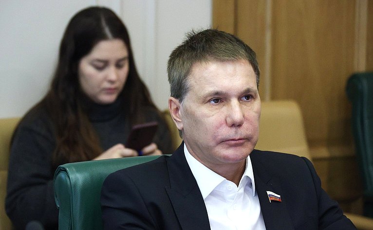 Игорь Зубарев