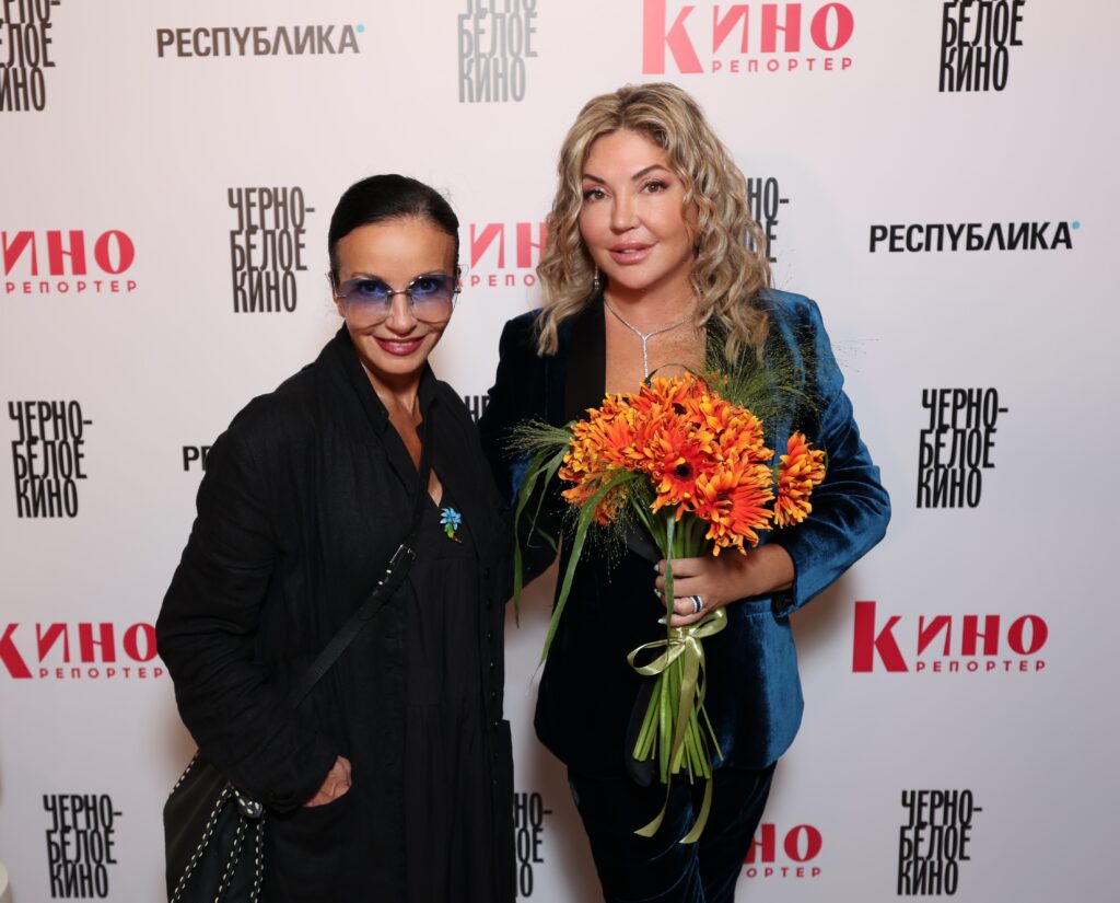 Алла Сигалова и Мария Лемешева, 2 выпуск коллекционного альманаха «Черно-белое кино» («Избранное») от журнала «КиноРепортер». Фото: Журнал 