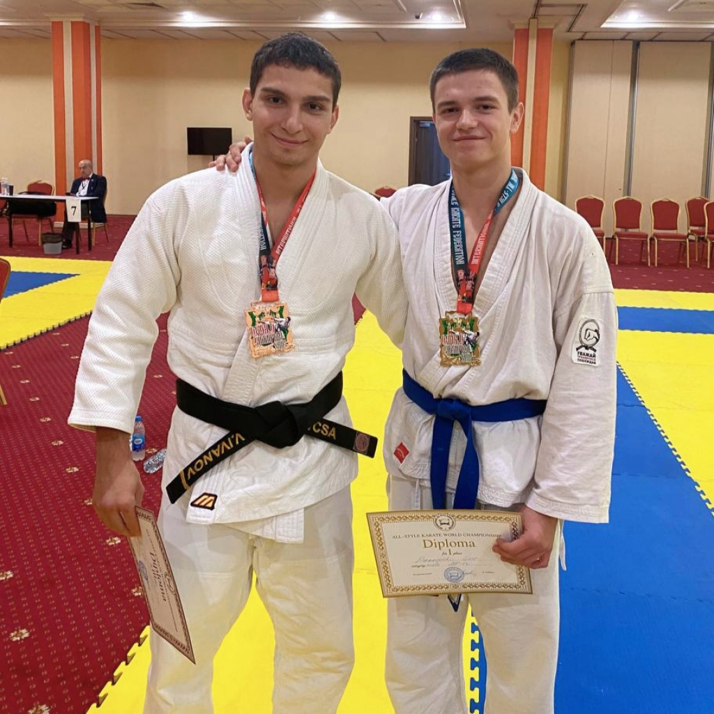 Всестилевое каратэ Азизов Султан