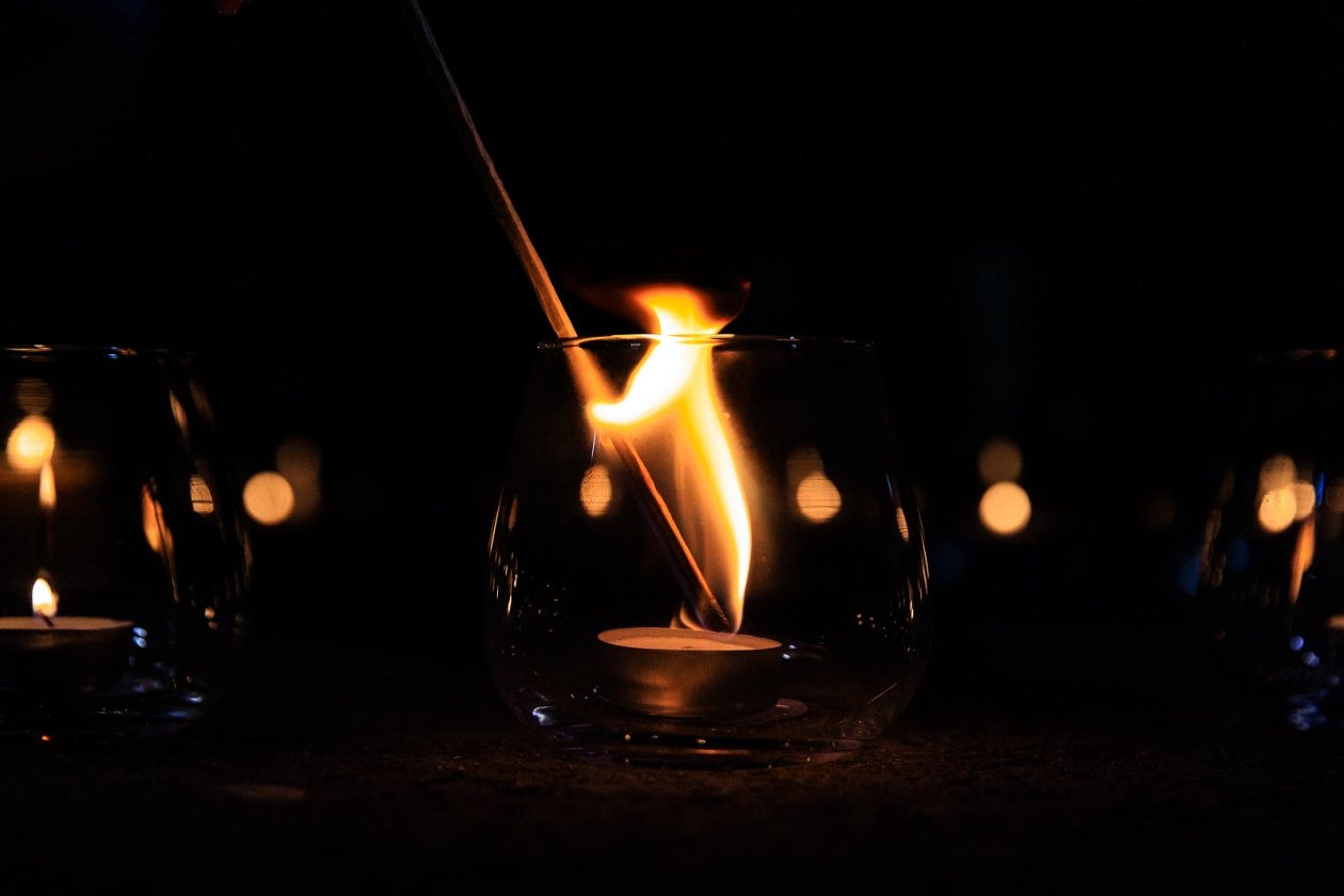 свеча памяти, скорбь, трагедия Евгений Кулешов, ИА PrimaMedia.ru