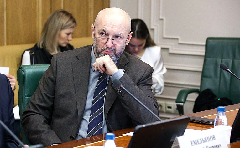 Сергей Аноприенко