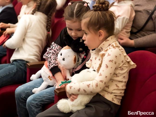 В Белгородском театре кукол прошли премьерные показы «Сказки о царе Салтане» - Изображение 2