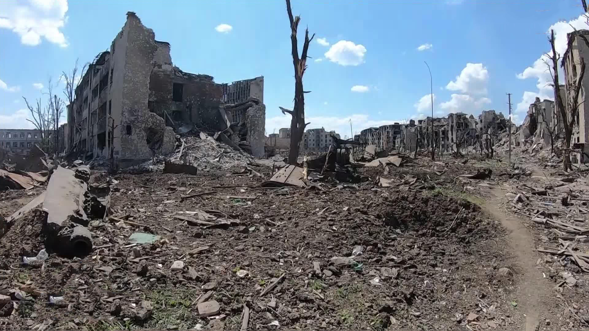 Сейчас под артемовском. Артемовск после освобождения. Мариуполь сейчас 2023. Мариуполь разрушения.