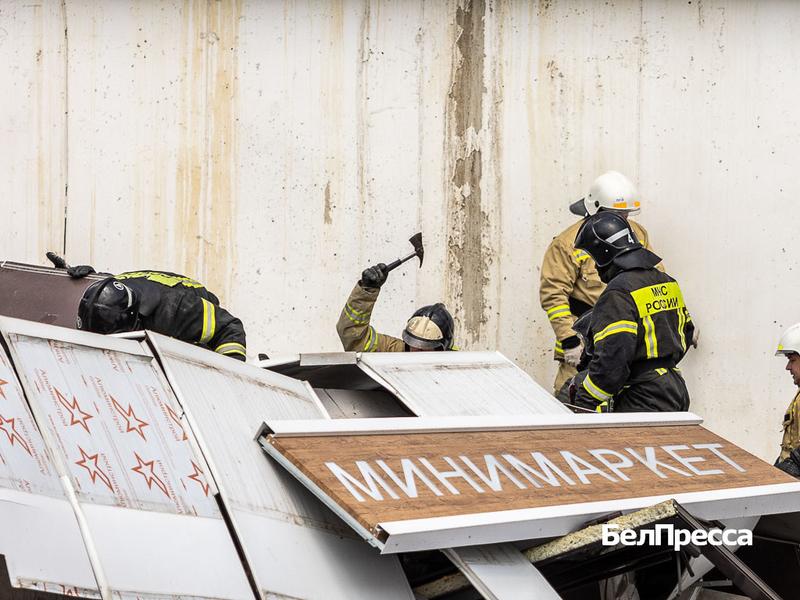 В Белгороде беспилотник ВСУ атаковал автозаправку (фоторепортаж)