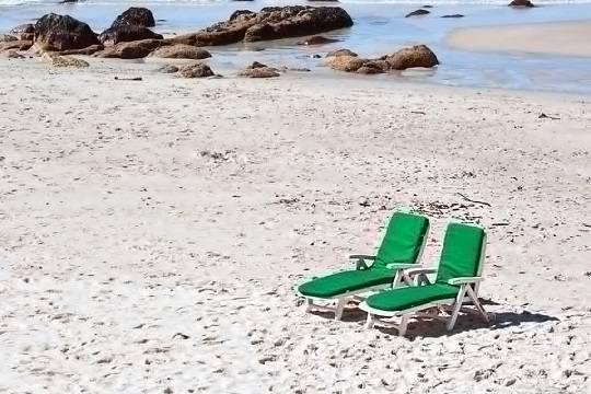 Турист отсудил компенсацию за нехватку шезлонгов (фото: pixnio.com/stevepb)