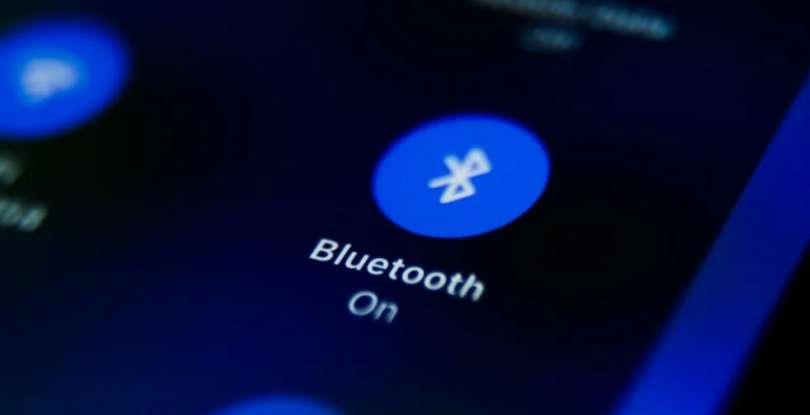 Чем опасен постоянно включенный Bluetooth, и как защититься, рассказали эксперты