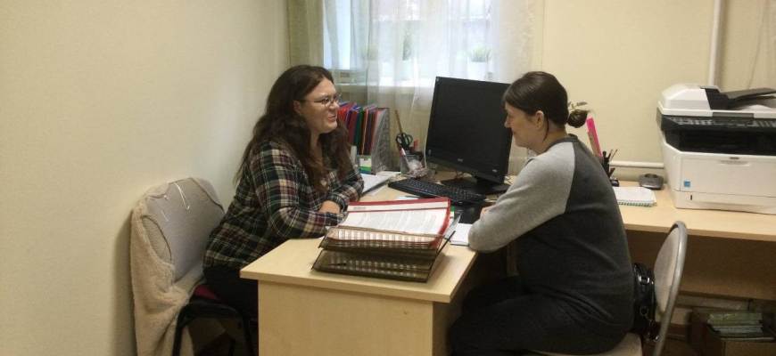 «Маленькая мама»: как в Томске спасают семьи до того, как появляются сироты