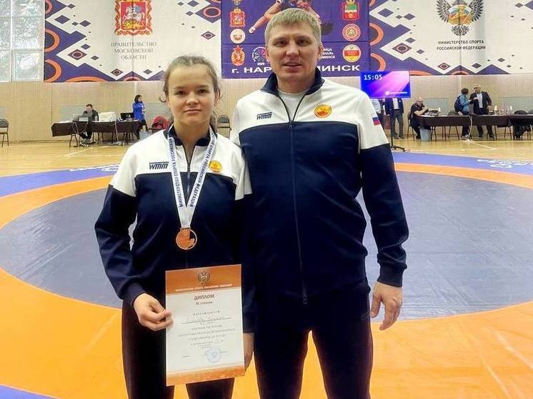 Спортсменка из Чувашии стала призером первенства России по борьбе