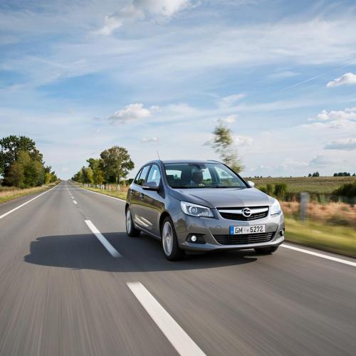 Азербайджанец, сбивший четверых пешеходов в Твери, отпущен на свободу