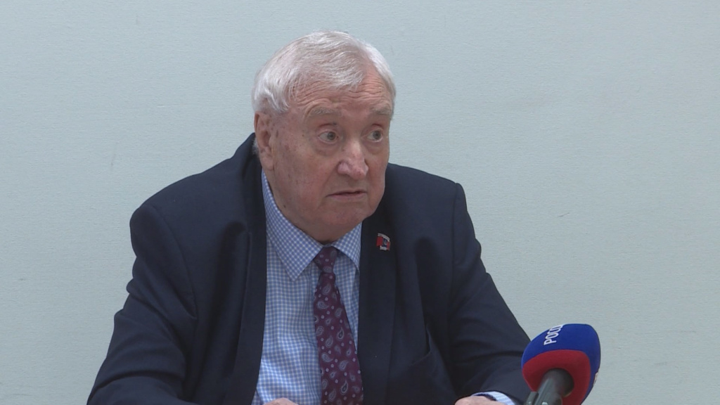 Длинные итоги выборов.mp4_snapshot_01.43.896.jpg