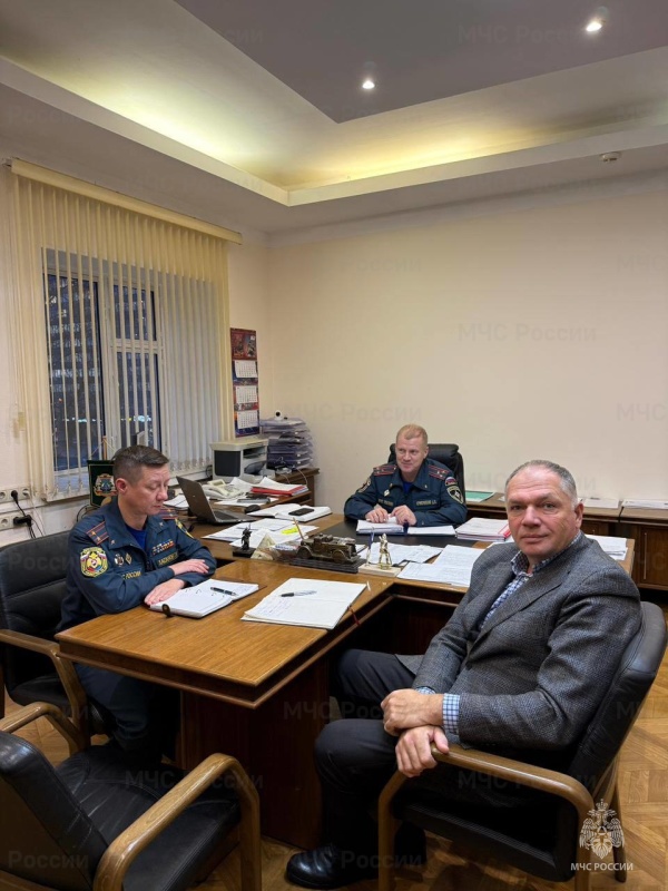 Общественный совет при ГУ МЧС России по г. Москве провел серию рабочих встреч в окружных управлениях столицы