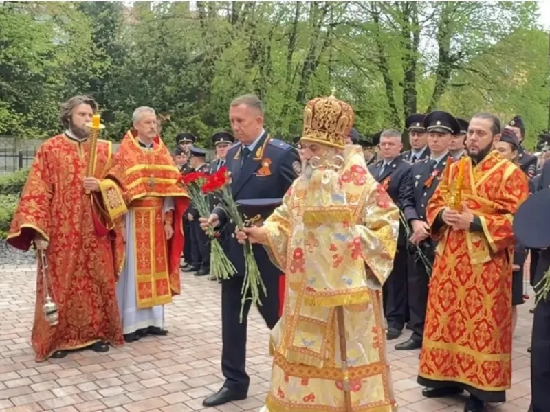Храм 06