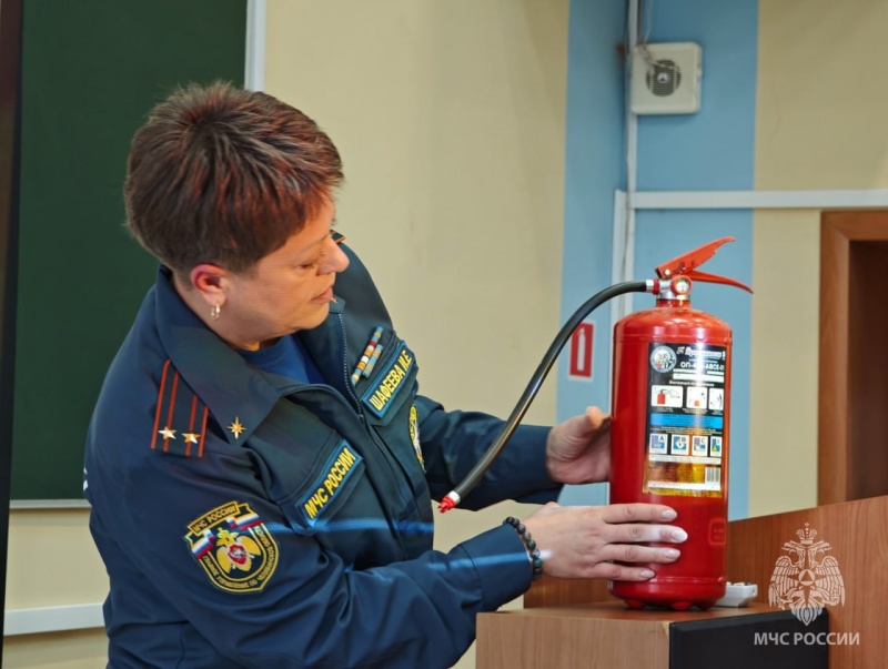 МЧС России открыто для молодых и амбициозных!