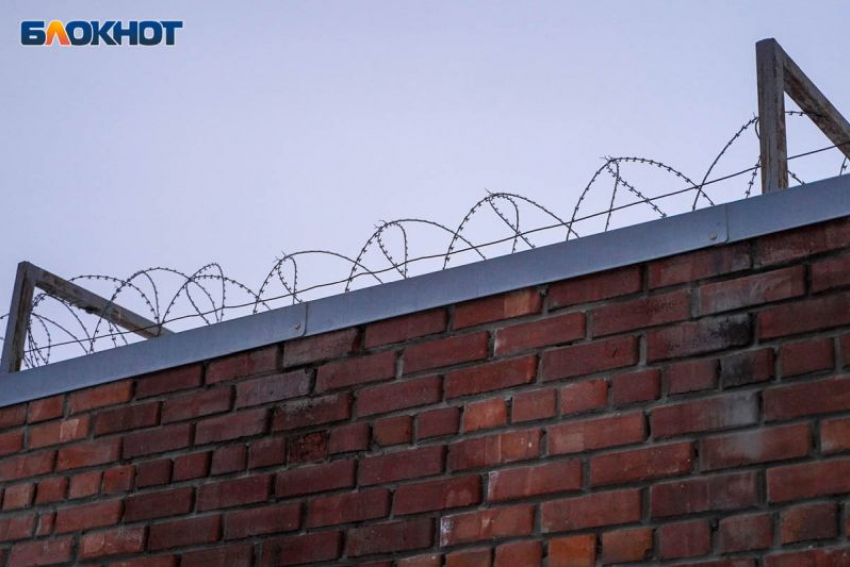 За распространение экстремистских идей воронежский зек попал под уголовное дело