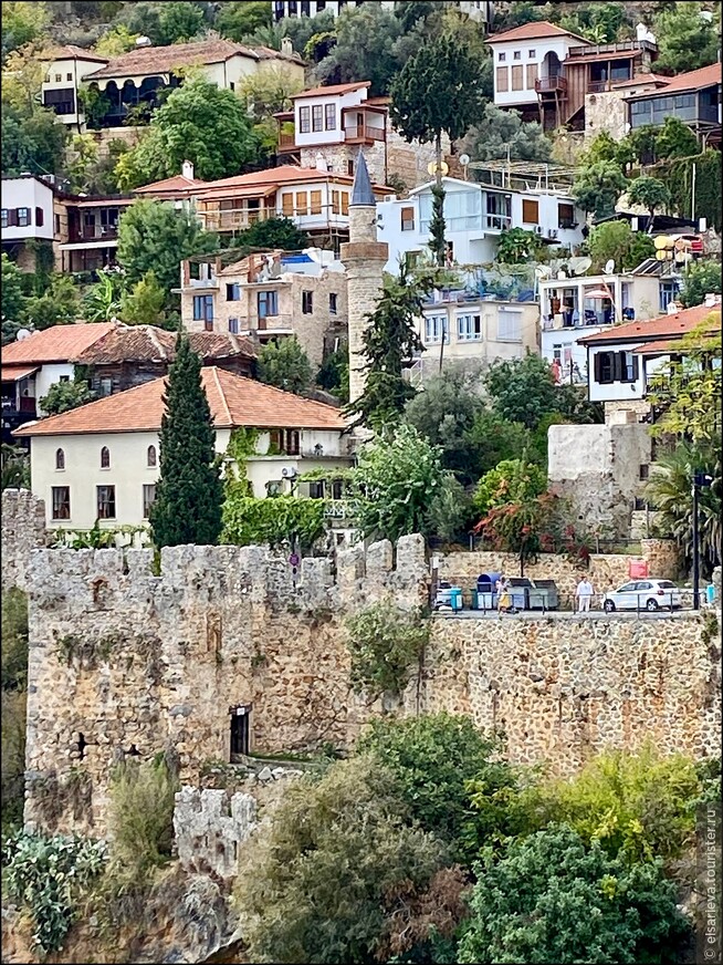 Аланья в ноябре. Пещера Дамлаташ. Красная башня. Судоверфь Терсане.